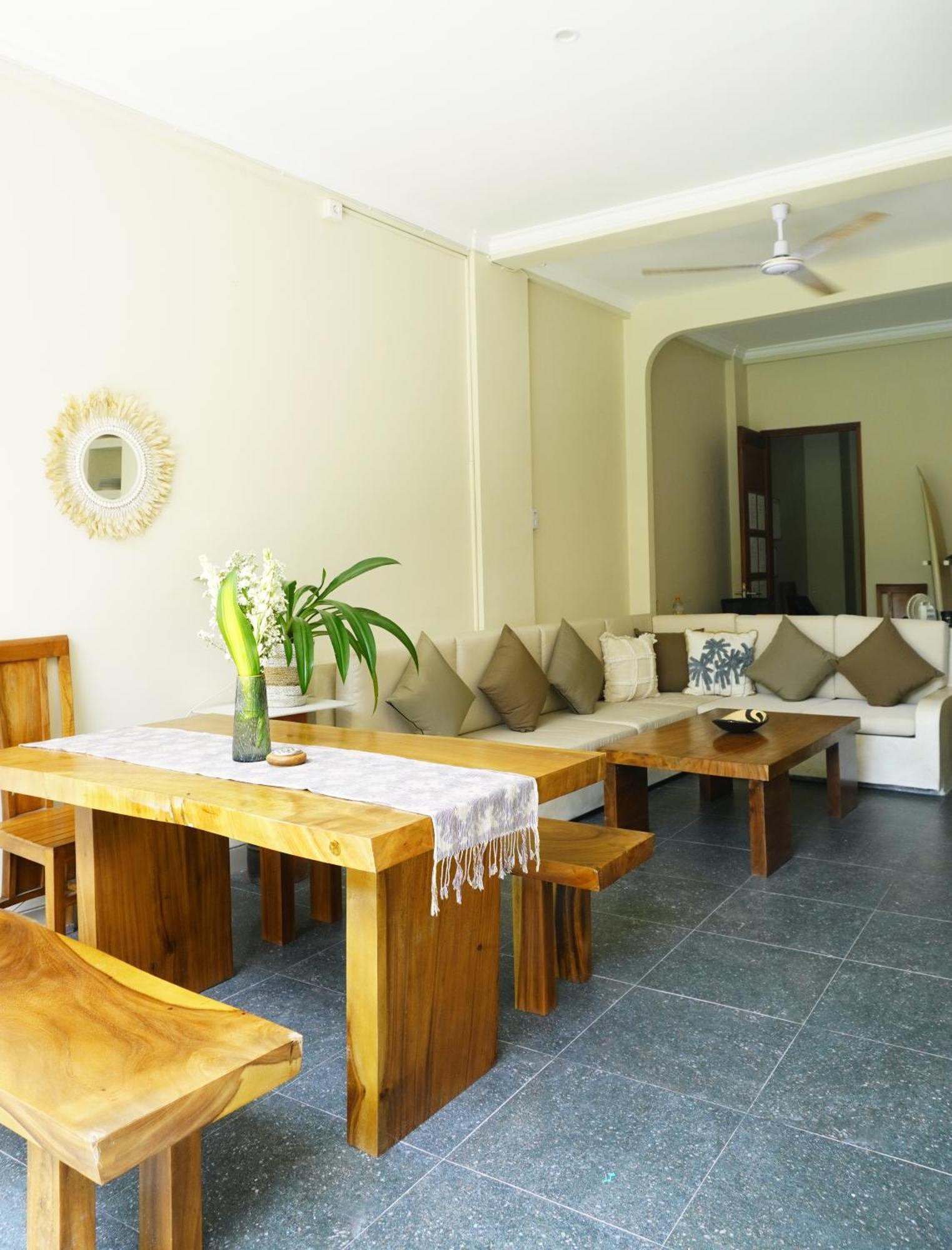 Olivia Guest House Canggu Exterior photo